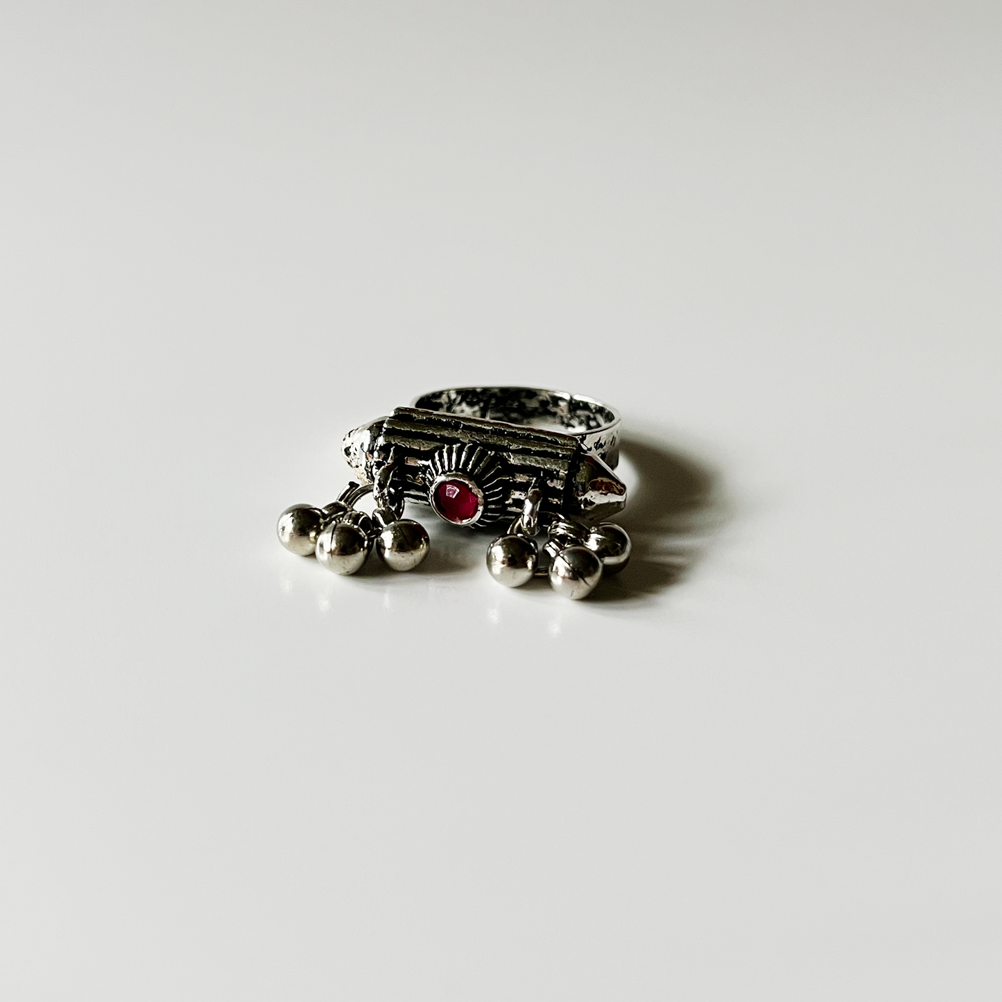 The Medha Oxidised Ring