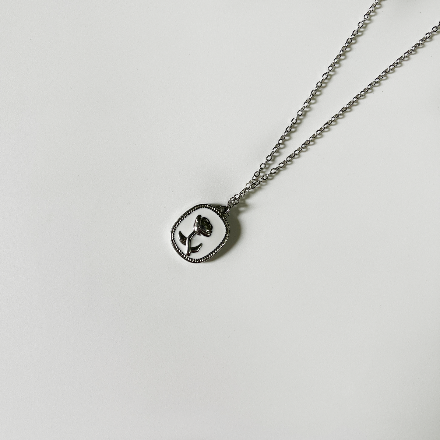 The Rosalia Necklace (Anti-tarnish) - Silver