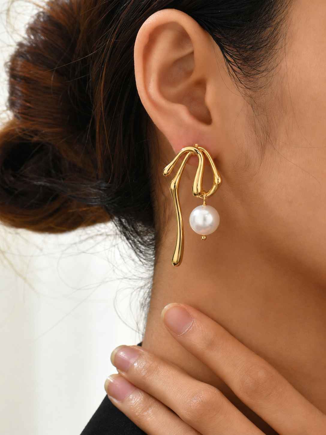 Siyana Earrings (Anti-tarnish)