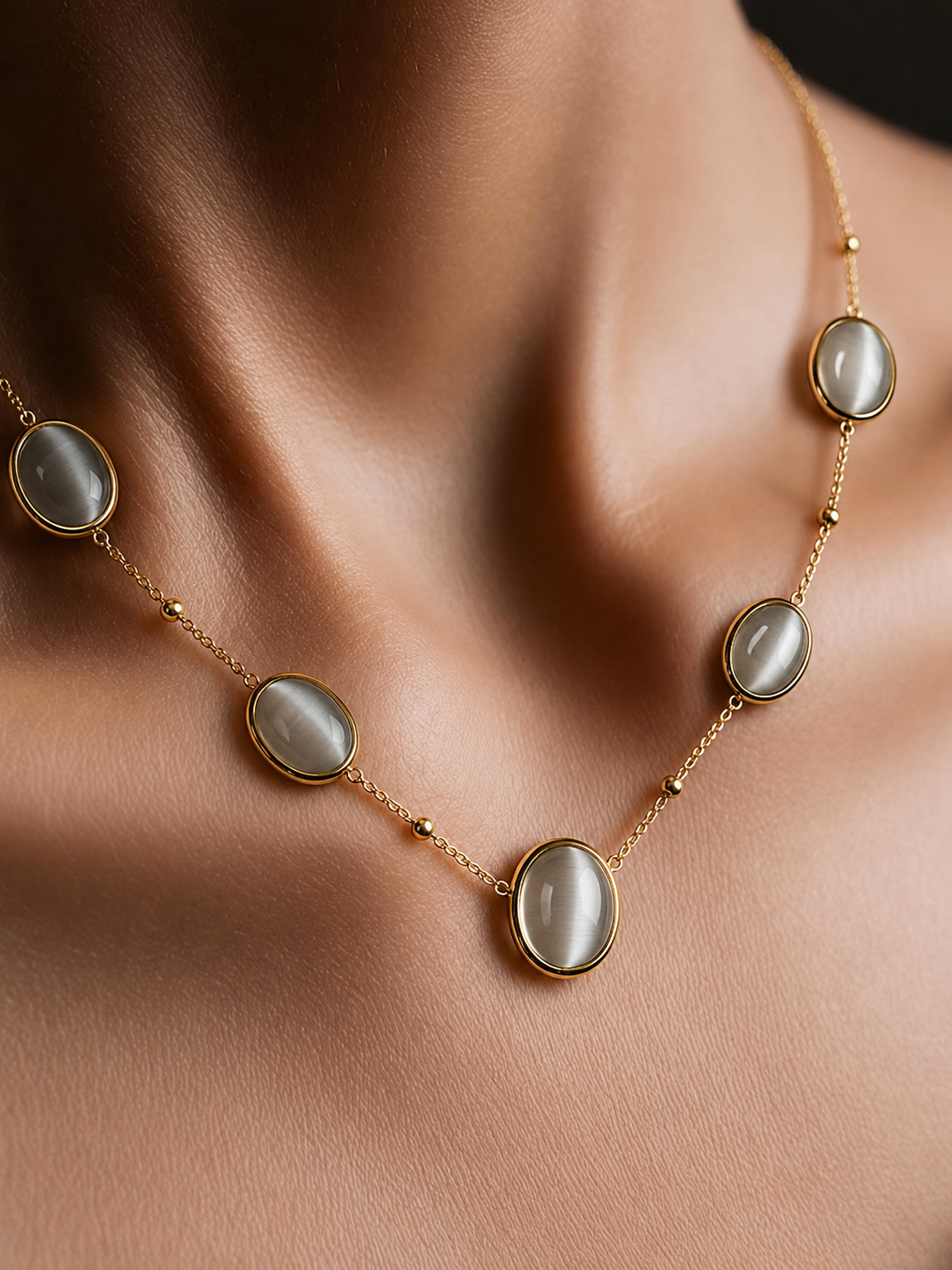 Nora Necklace (Anti-tarnish)