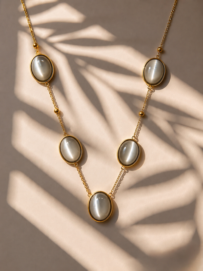 Nora Necklace (Anti-tarnish)