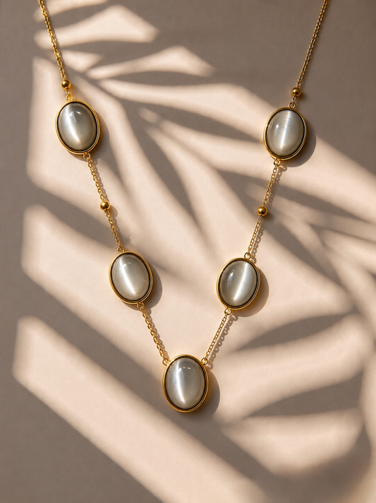 Nora Necklace (Anti-tarnish)
