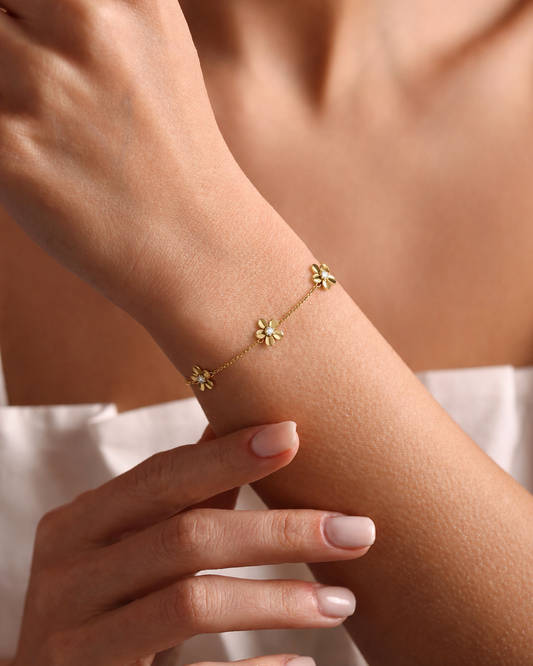 Avenaia Bracelet (Anti-tarnish)