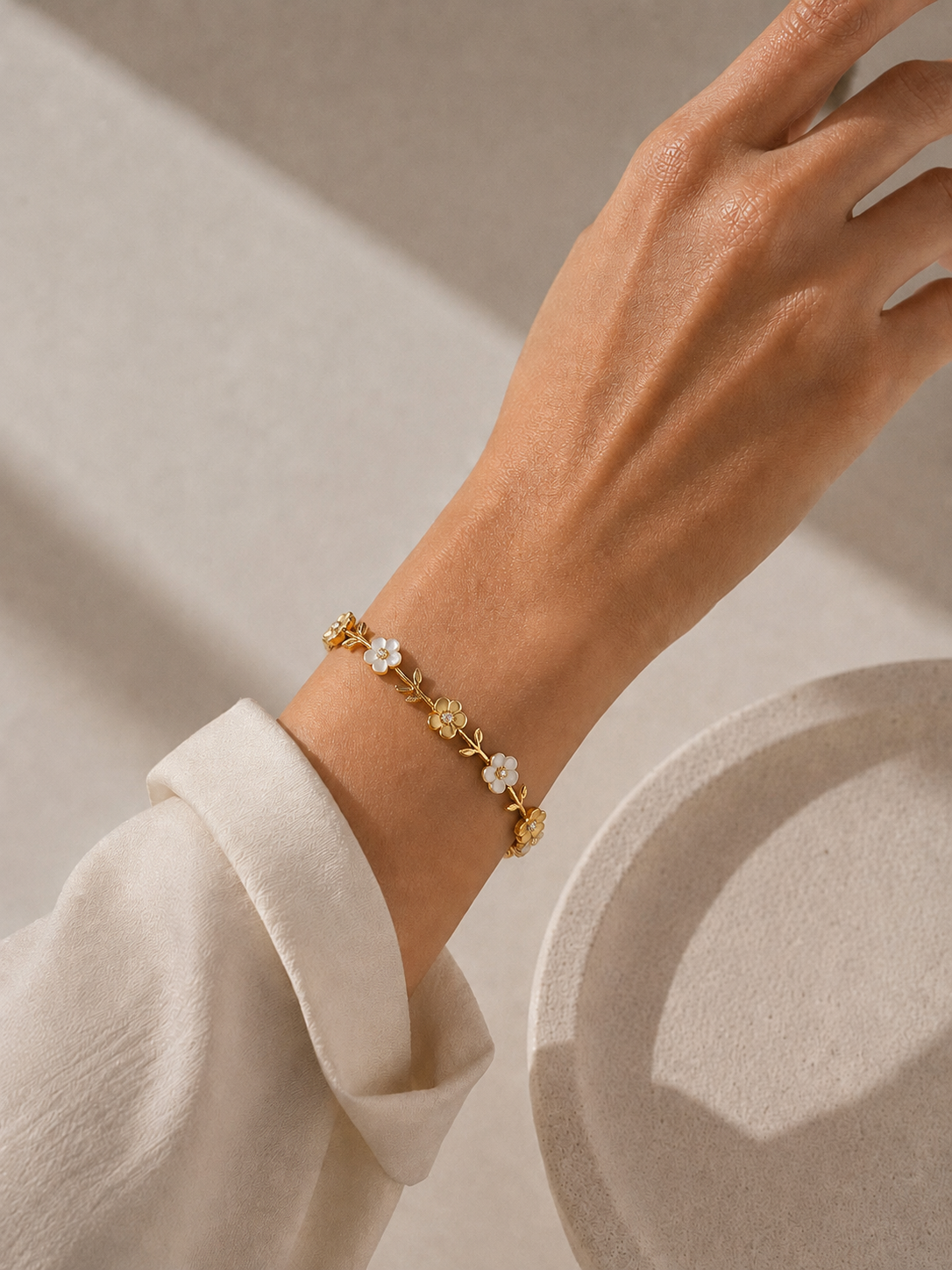 Cyrene Bracelet (Anti-tarnish)