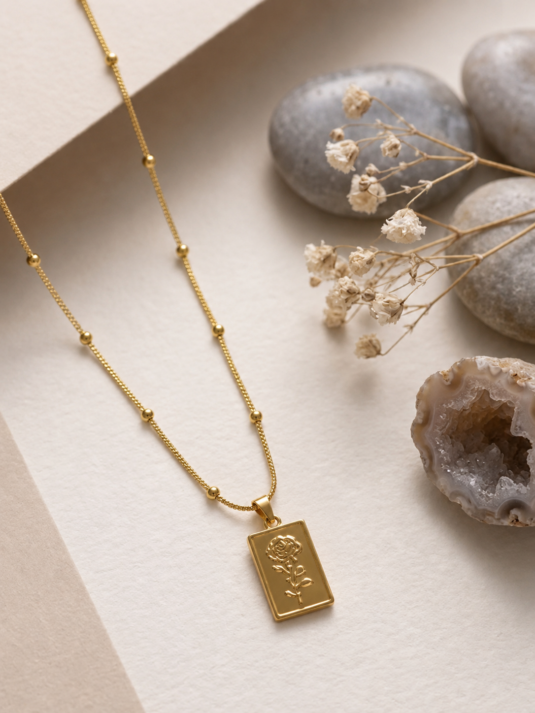 Rose Necklace (Anti-tarnish)