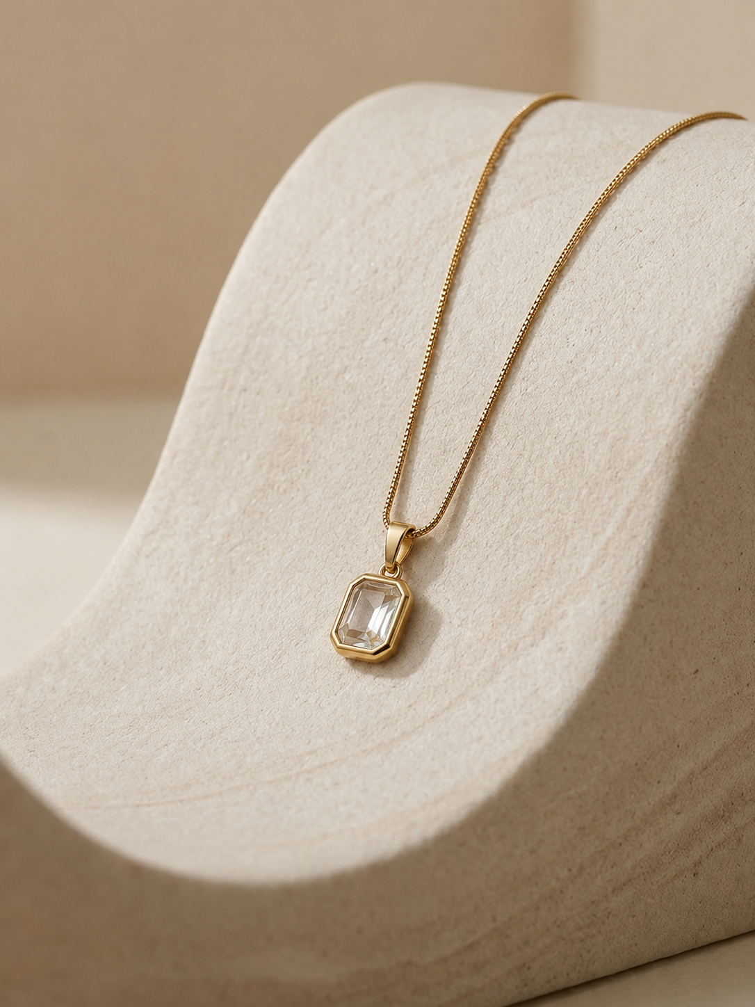 Vera Necklace (Anti-tarnish)