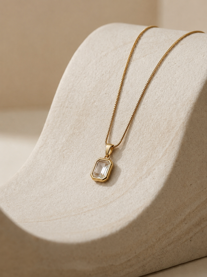 Vera Necklace (Anti-tarnish)