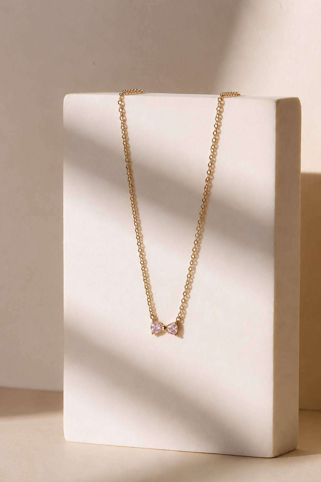 Belle Necklace (Anti-tarnish)