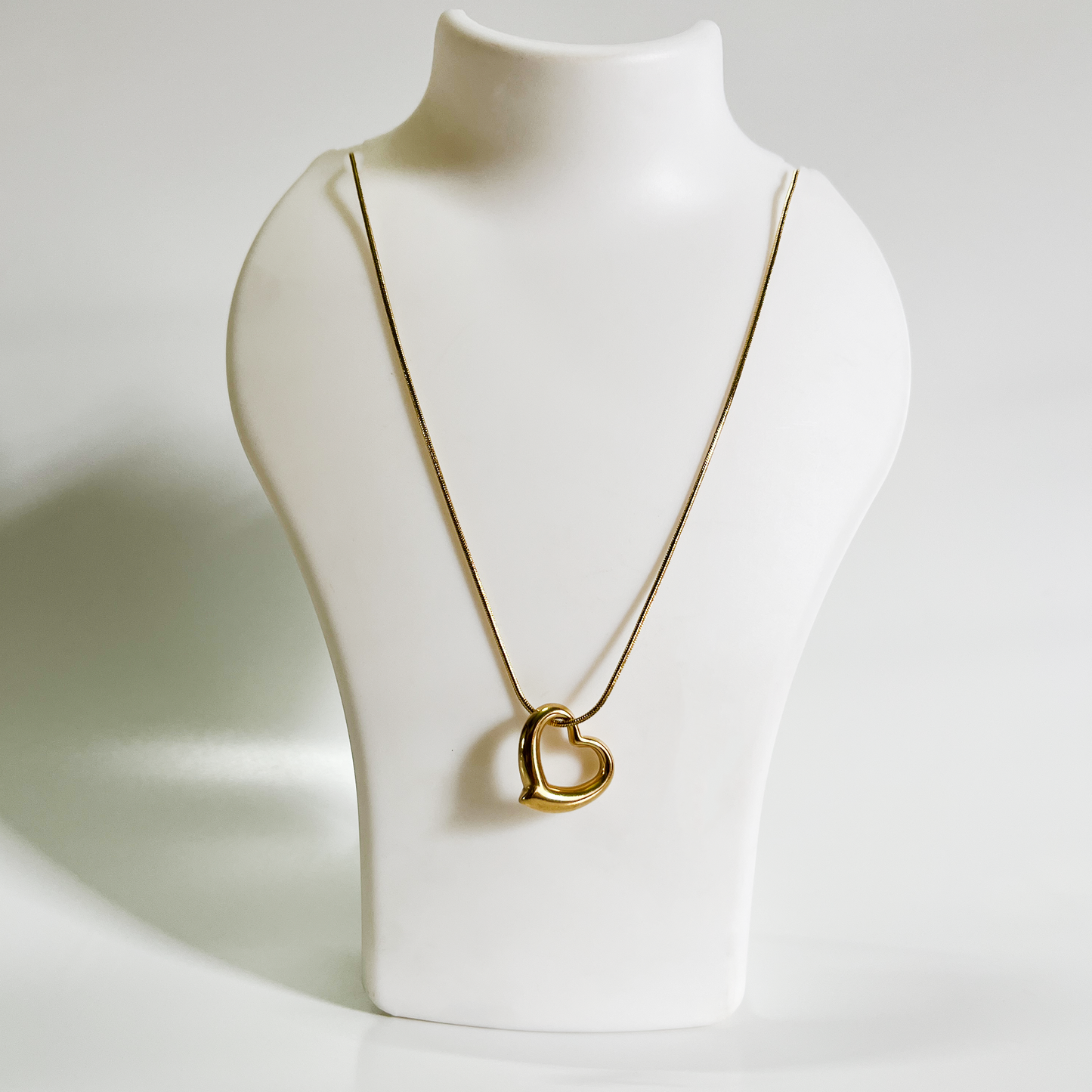 The Bella Necklace (Anti-tarnish)