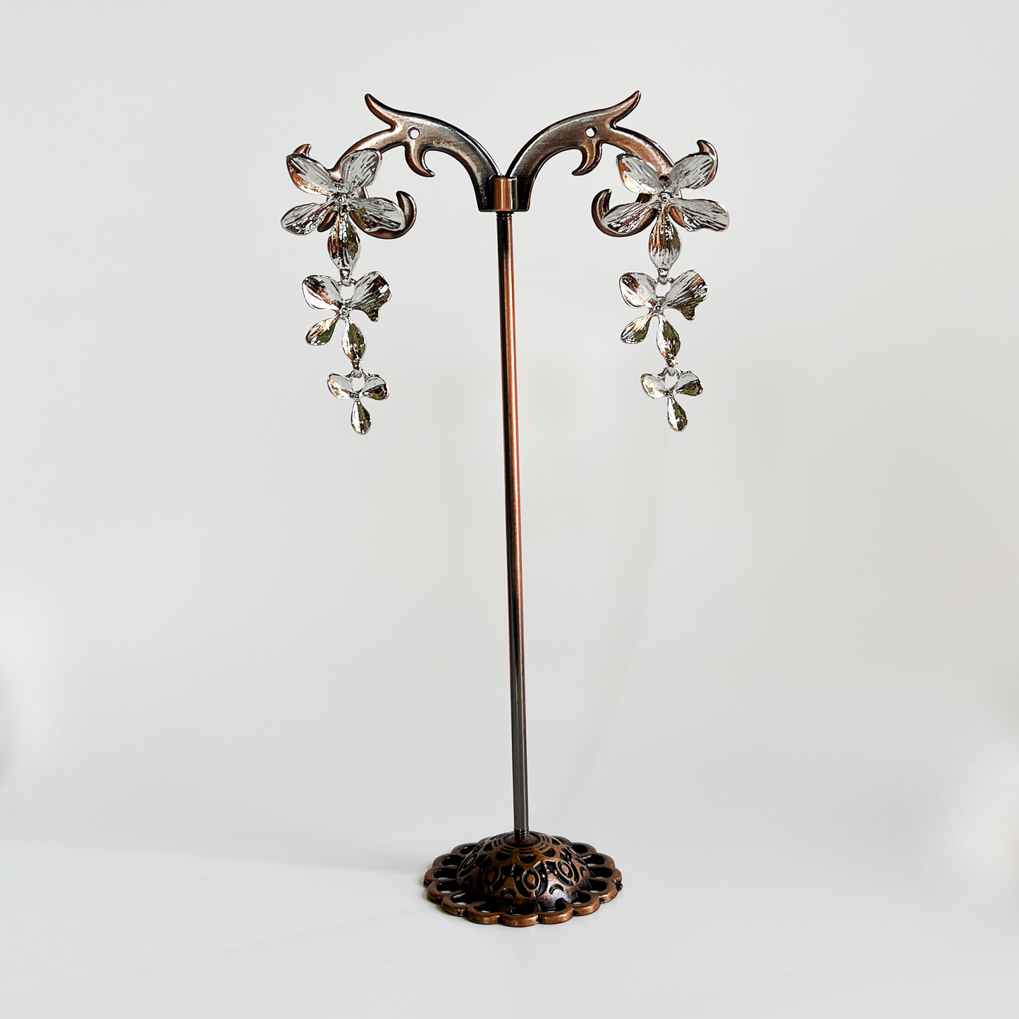 The Vinca Earrings