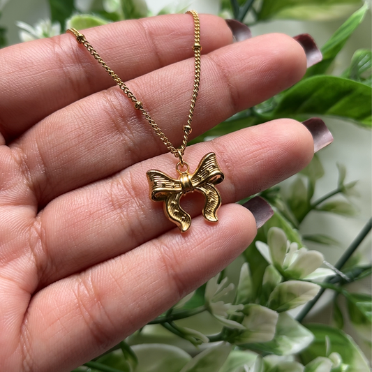 The Textured Bow Necklace (Anti-tarnish)