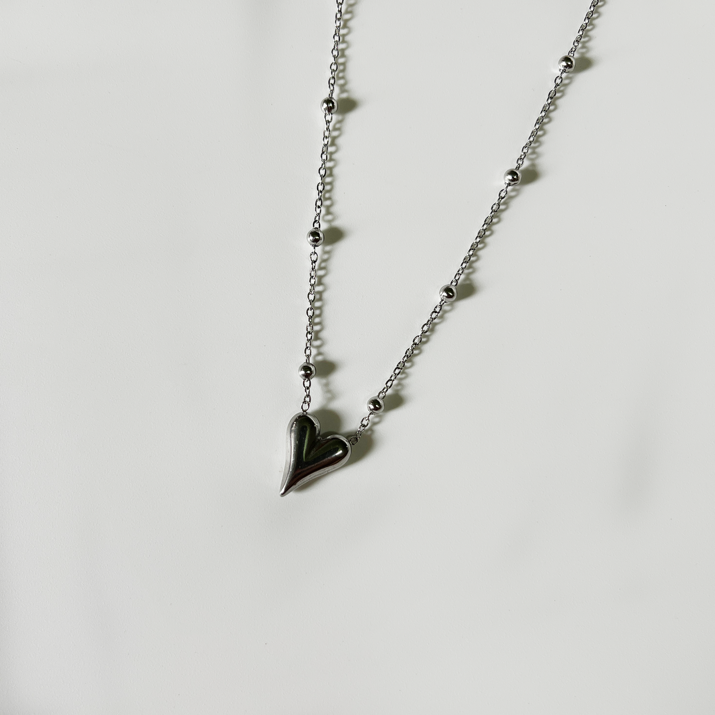 The Avery Necklace (Anti-tarnish)